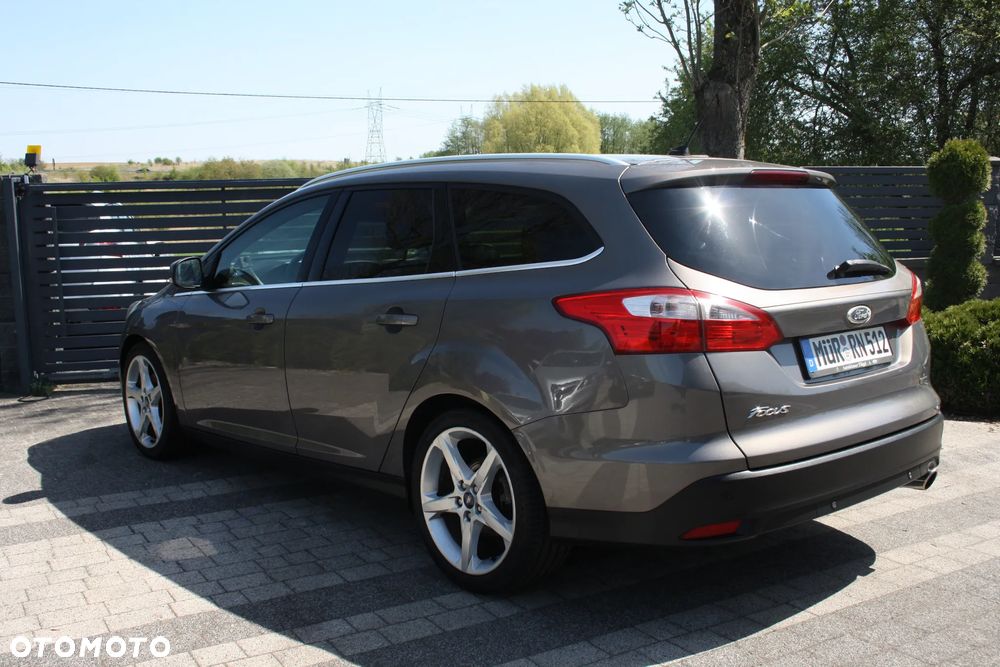 Ford Focus SW 1.6 EcoBoost S&S Titanium - 8