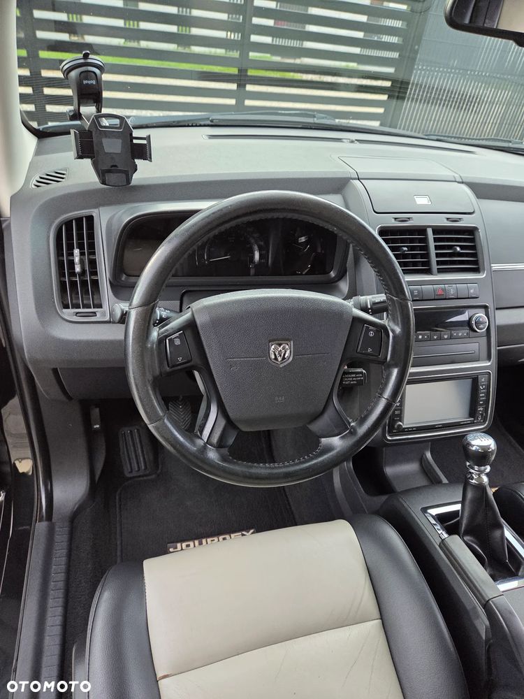 Dodge Journey 2.0 CRD SXT SR Edition - 28