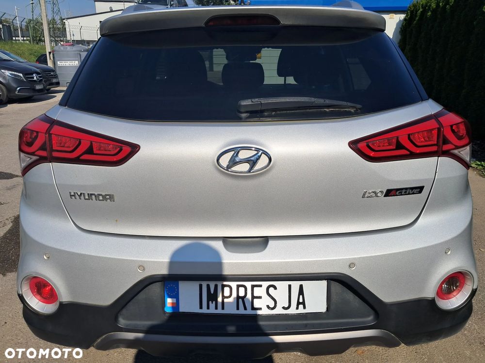 Hyundai i20 - 17