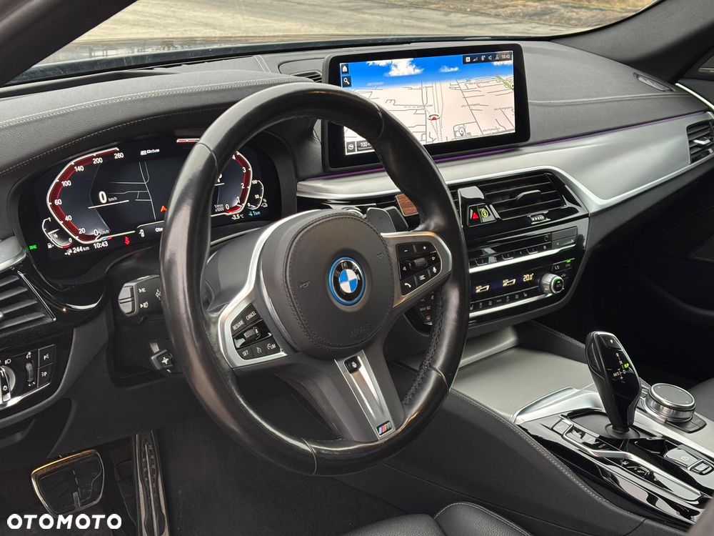 BMW Seria 5 530e M Sport sport - 19