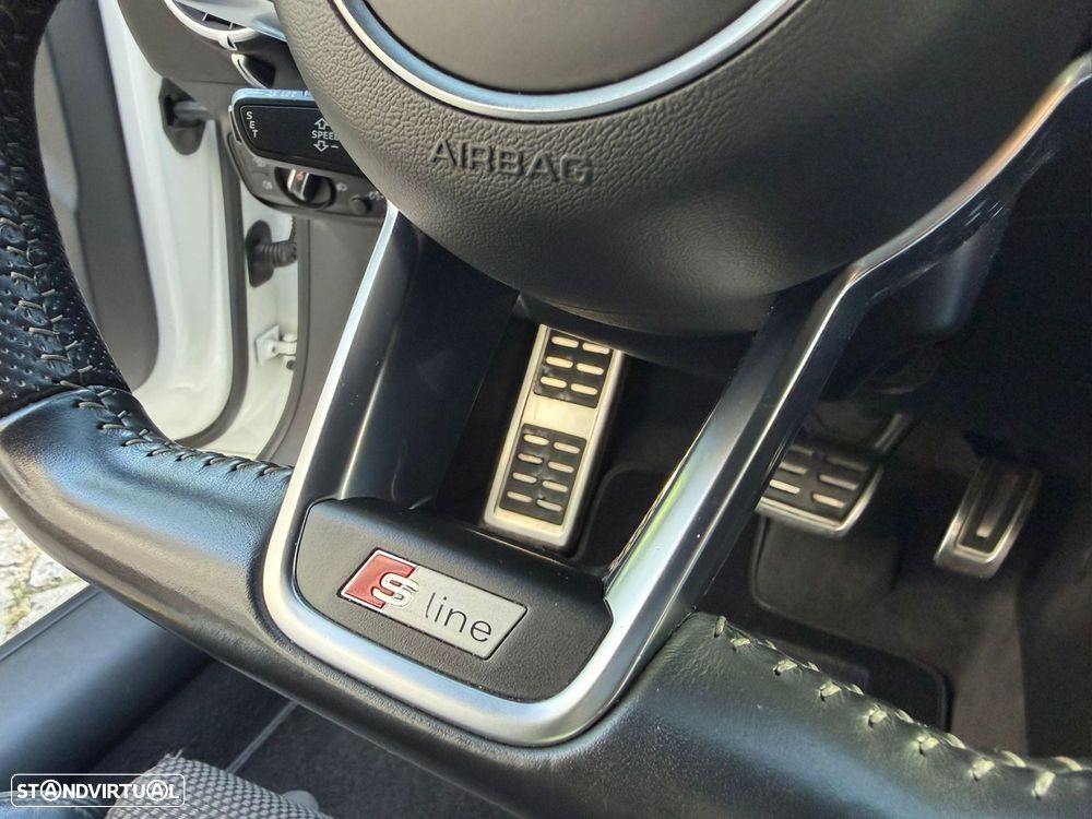 Audi TT Coupé 2.0 TFSI S-line S tronic - 18