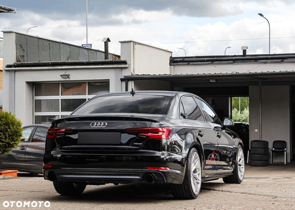Audi A4 2.0 TFSI Quattro S tronic - 14