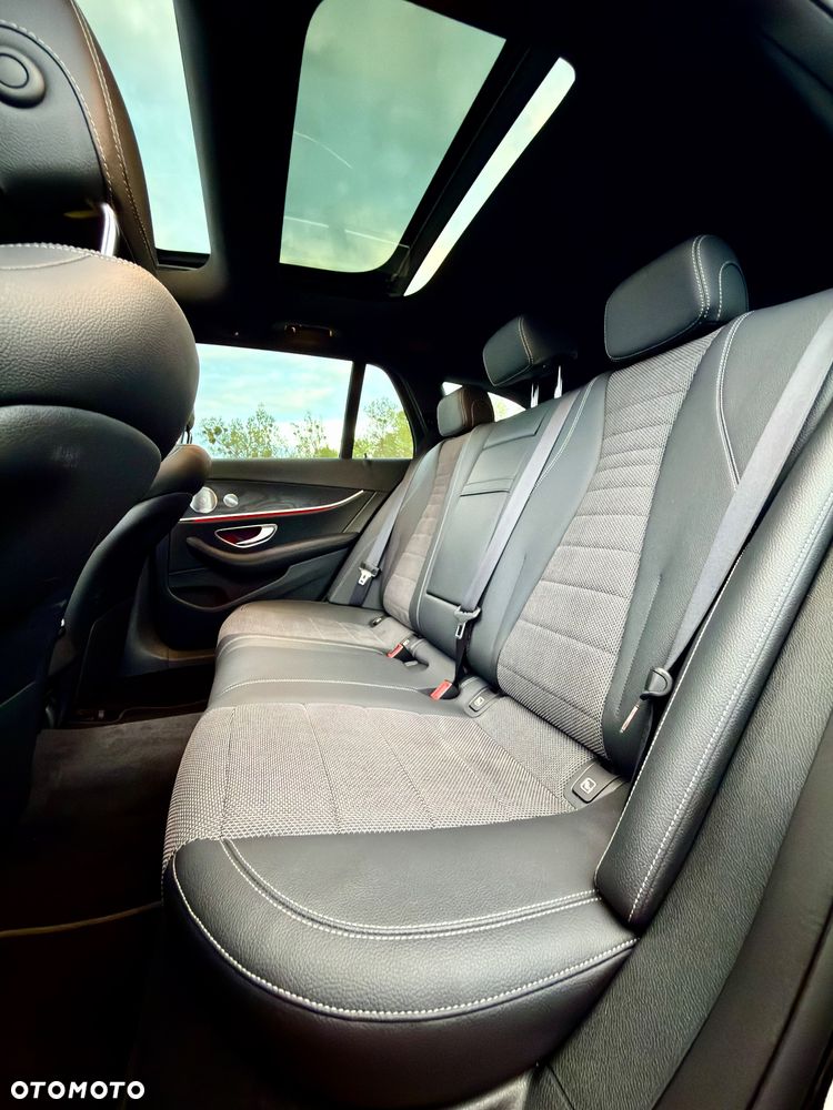 Mercedes-Benz Klasa E 300 d 9G-TRONIC AMG Line - 27