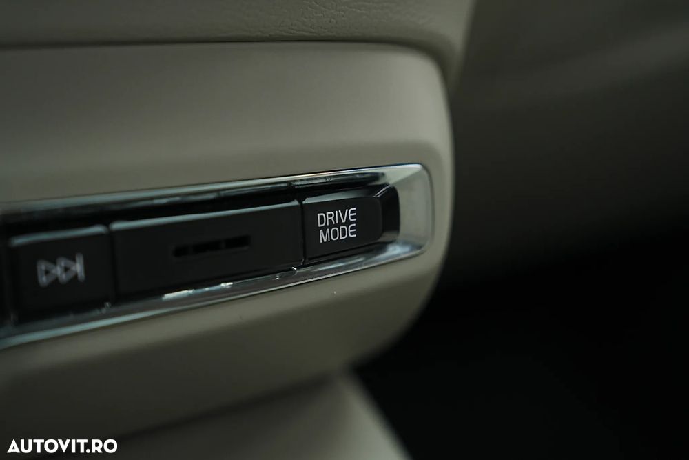 Volvo XC 40 T5 Recharge DKG Inscription - 33