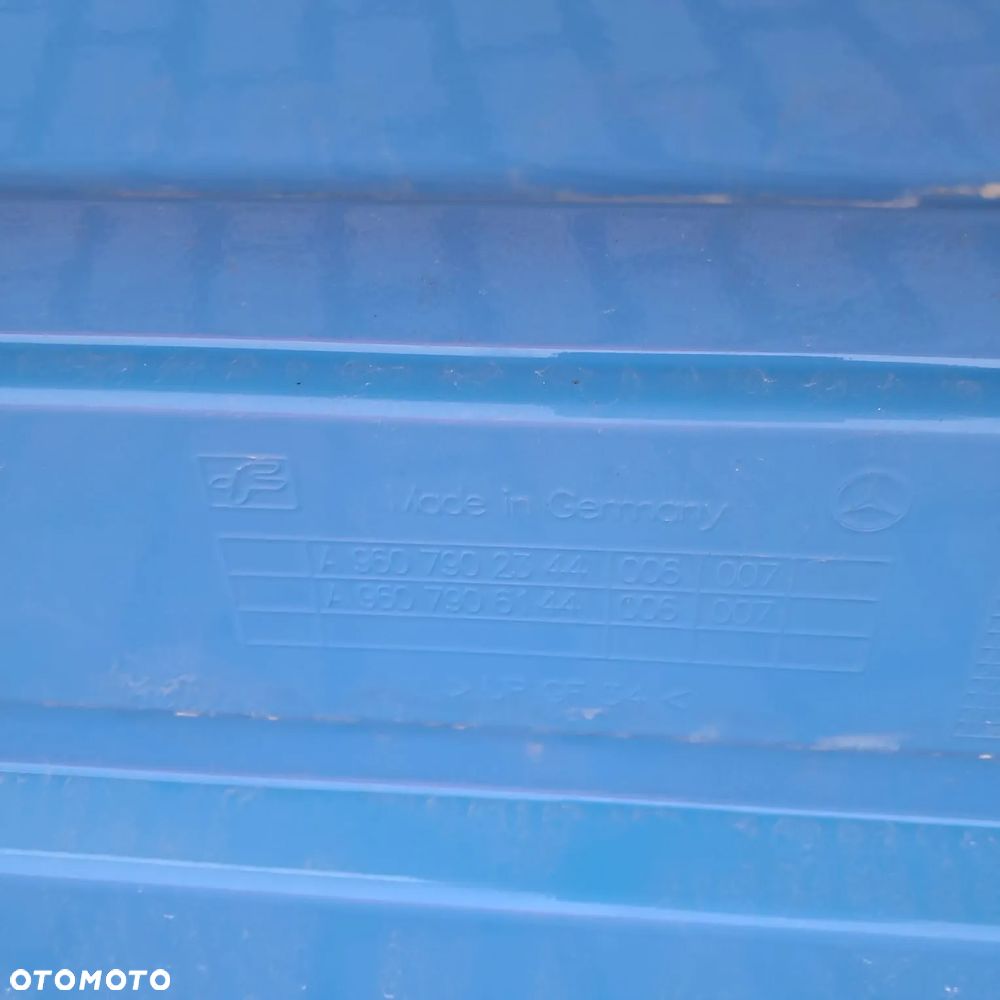 Spoiler owiewka dachowa komplet spoilerów Mercedes Actros MP4 big space - 2