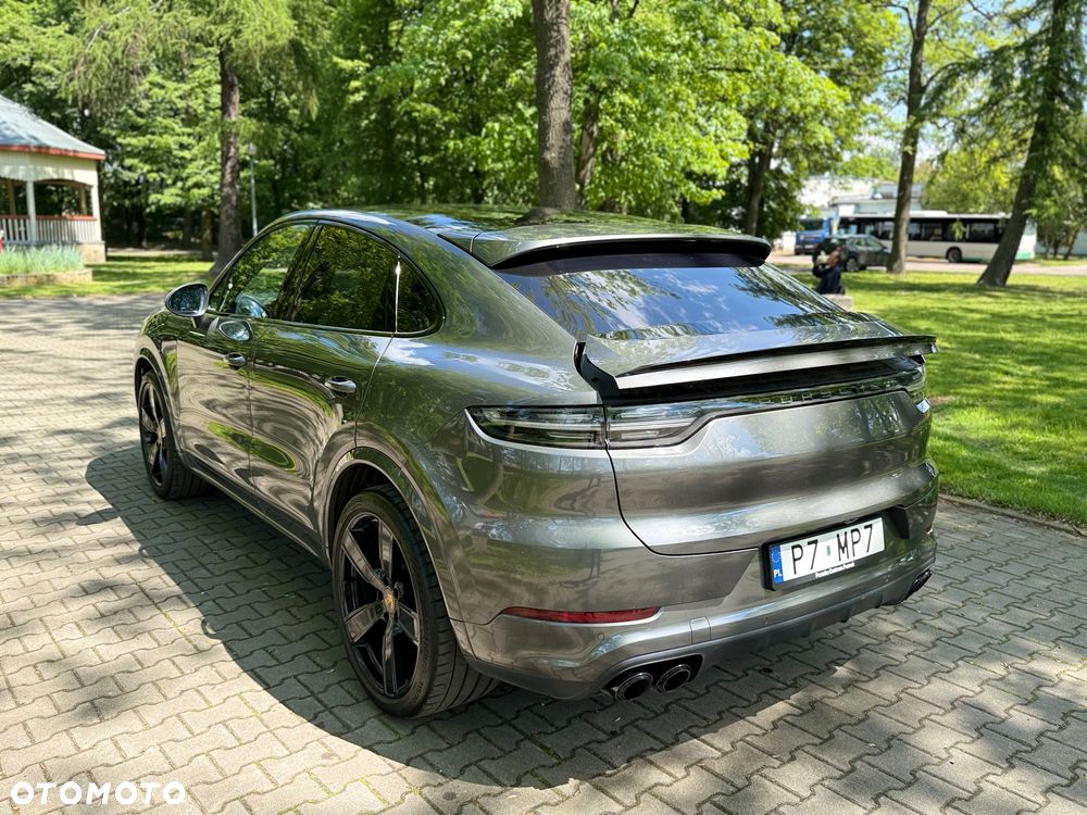 Porsche Cayenne - 10