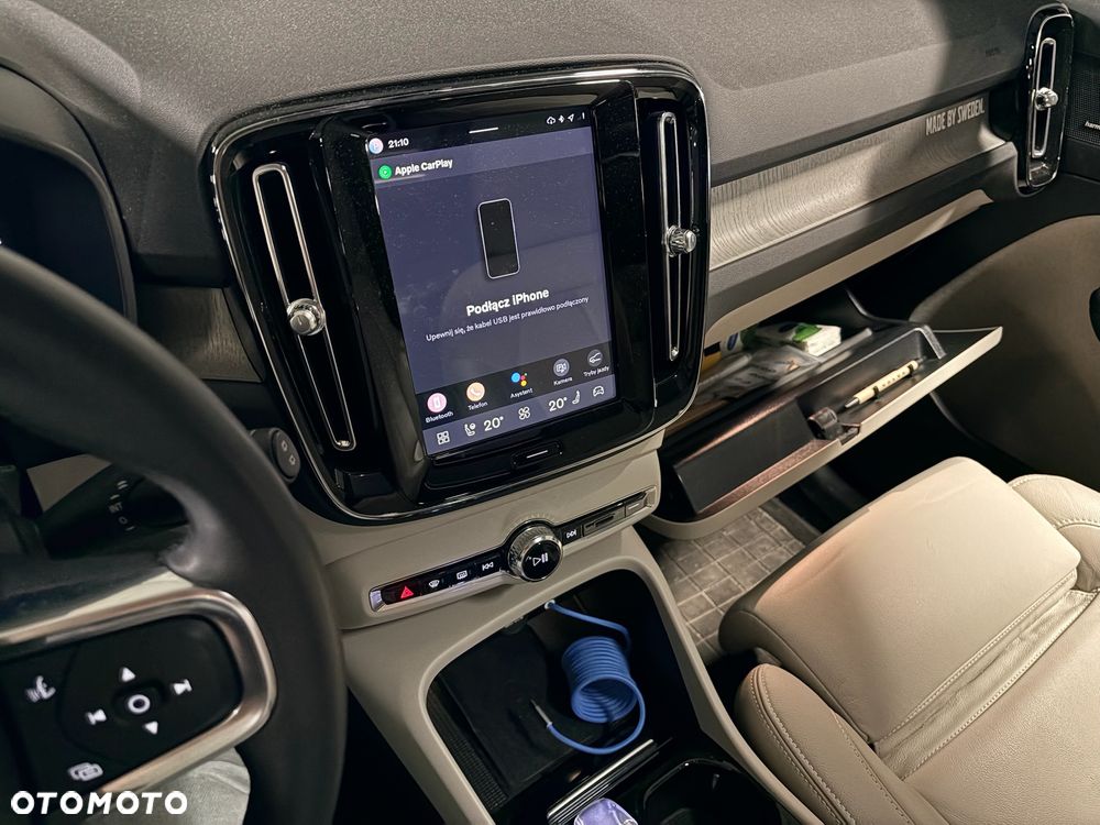 Volvo XC 40 B5 AWD Ultimate Dark - 21