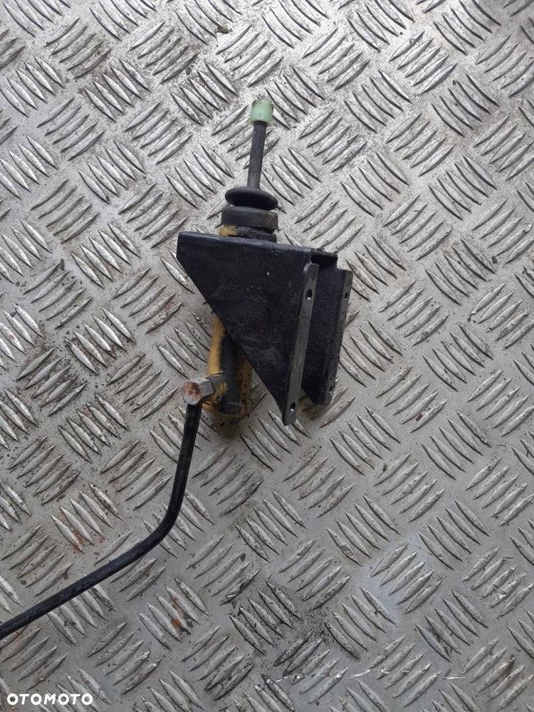 WYSPRZĘGLIK SIŁOWNIK SPRZĘGŁA IVECO DAILY 2.8 99-06 - 1