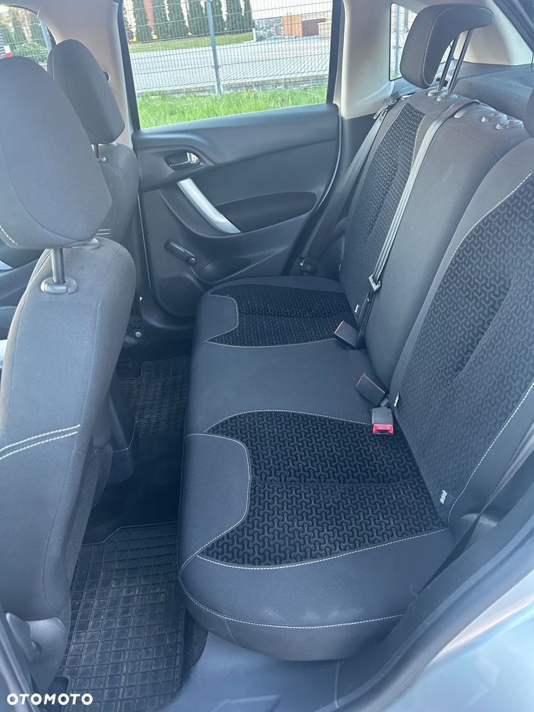 Citroën C3 1.4 HDi Confort - 4