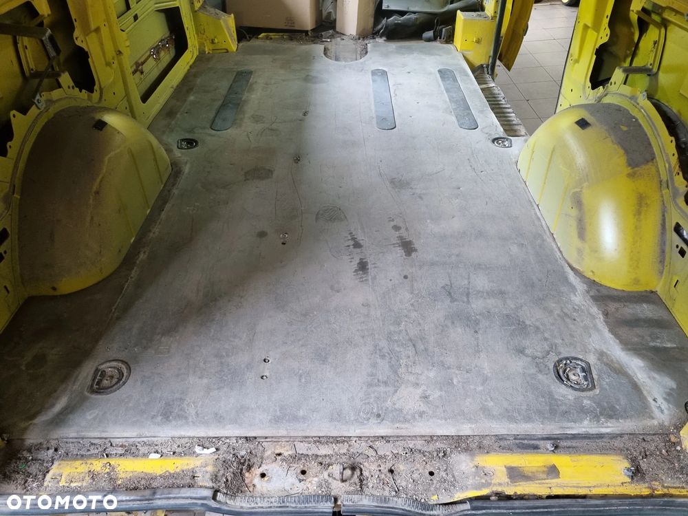 WYKŁADZINA PODŁOGA ZABUDOWA PAKI LONG L2 MERCEDES VITO 639 03r.+ - 1