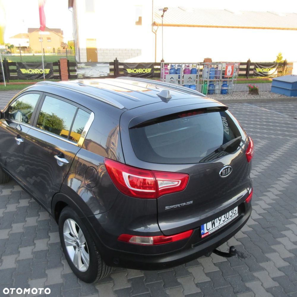 Kia Sportage 2.0 L 2WD - 9