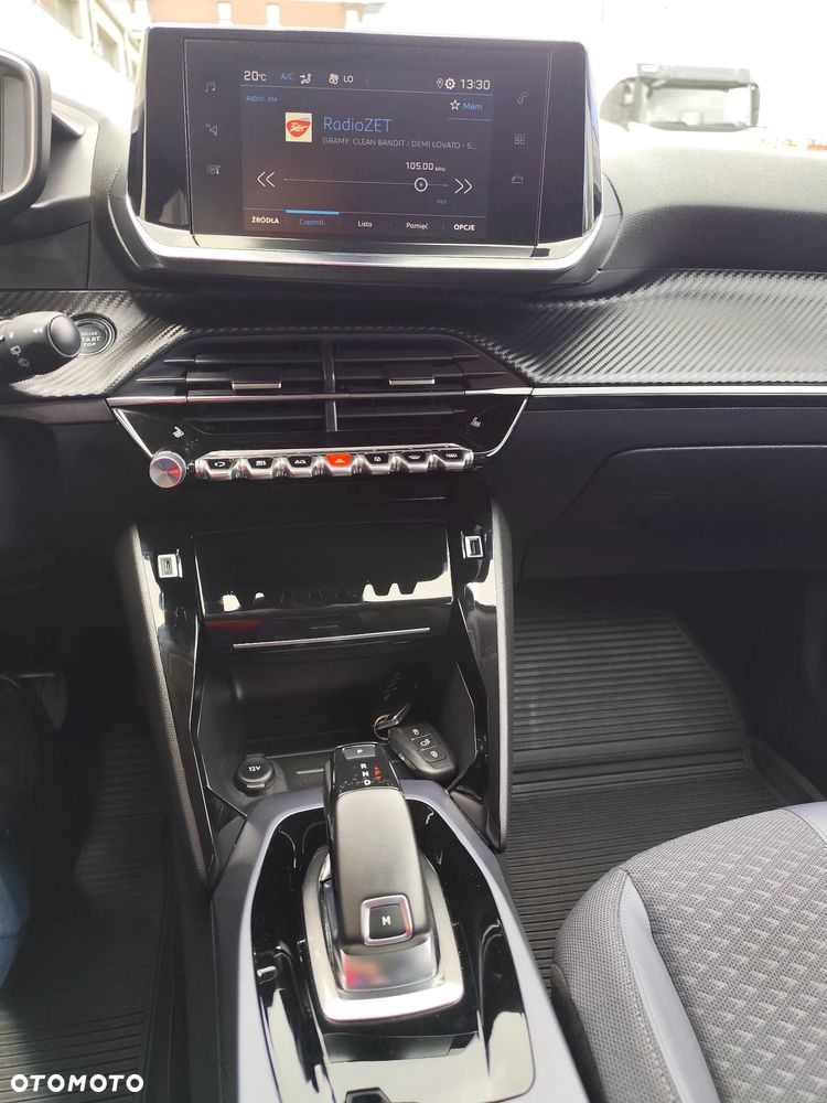 Peugeot 2008 - 24