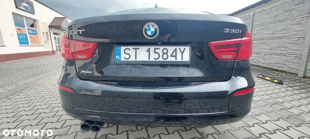 BMW 3GT 330i xDrive Sport Line - 35