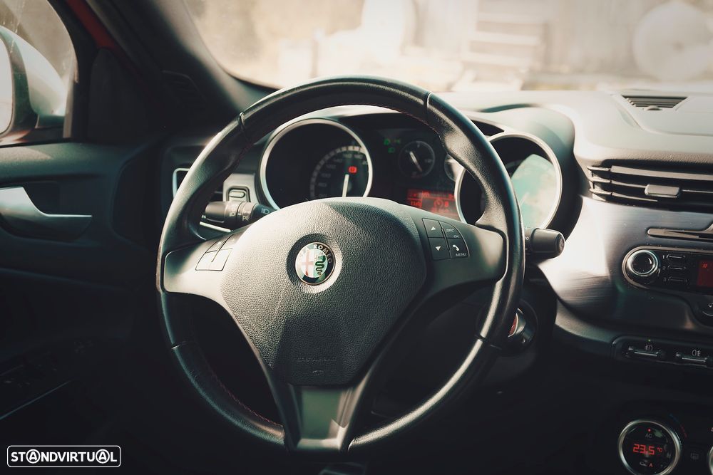 Alfa Romeo Giulietta 1.8 TBi 16V Quadrifoglio Verde - 21