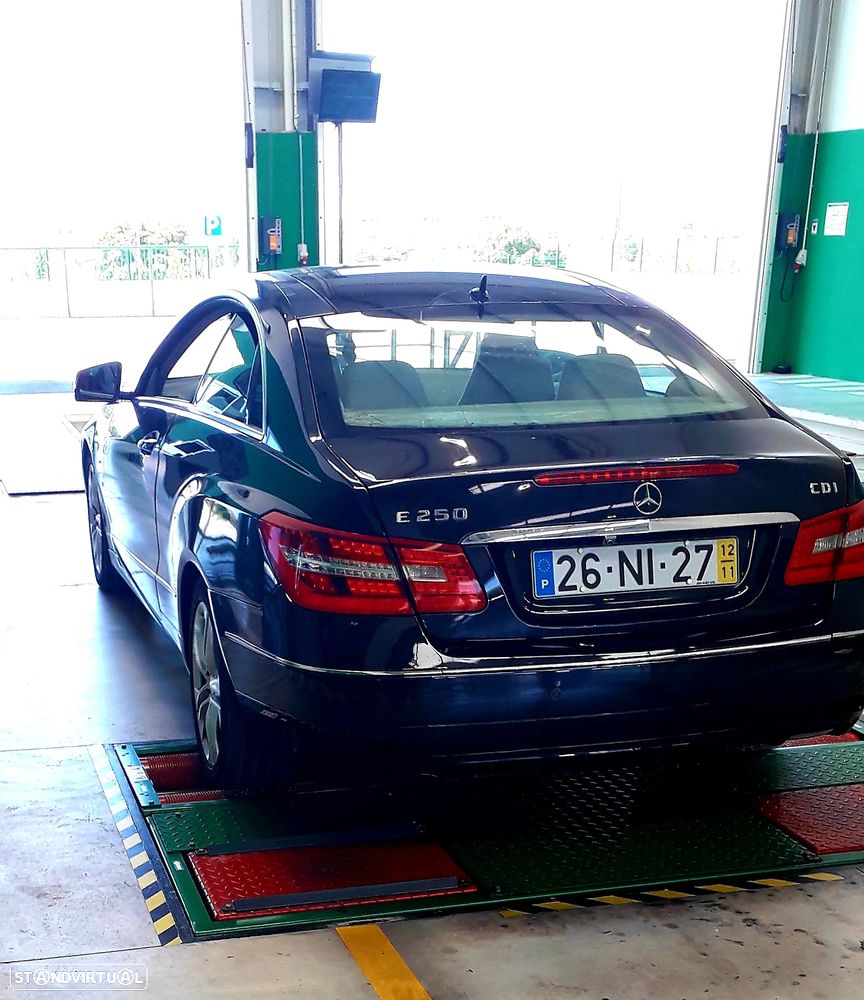 Mercedes-Benz E 250 - 14