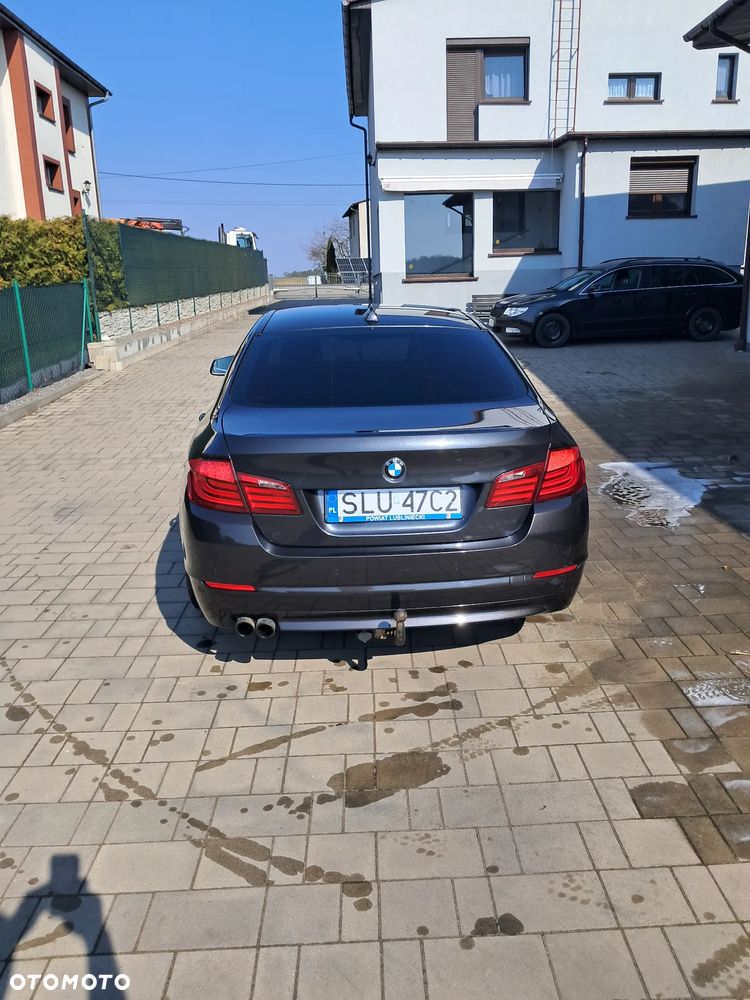 BMW Seria 5 520d Luxury Line - 2