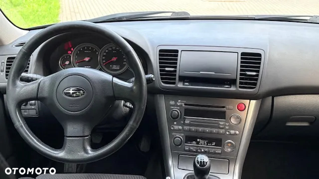 Subaru Outback 2.5 - 11
