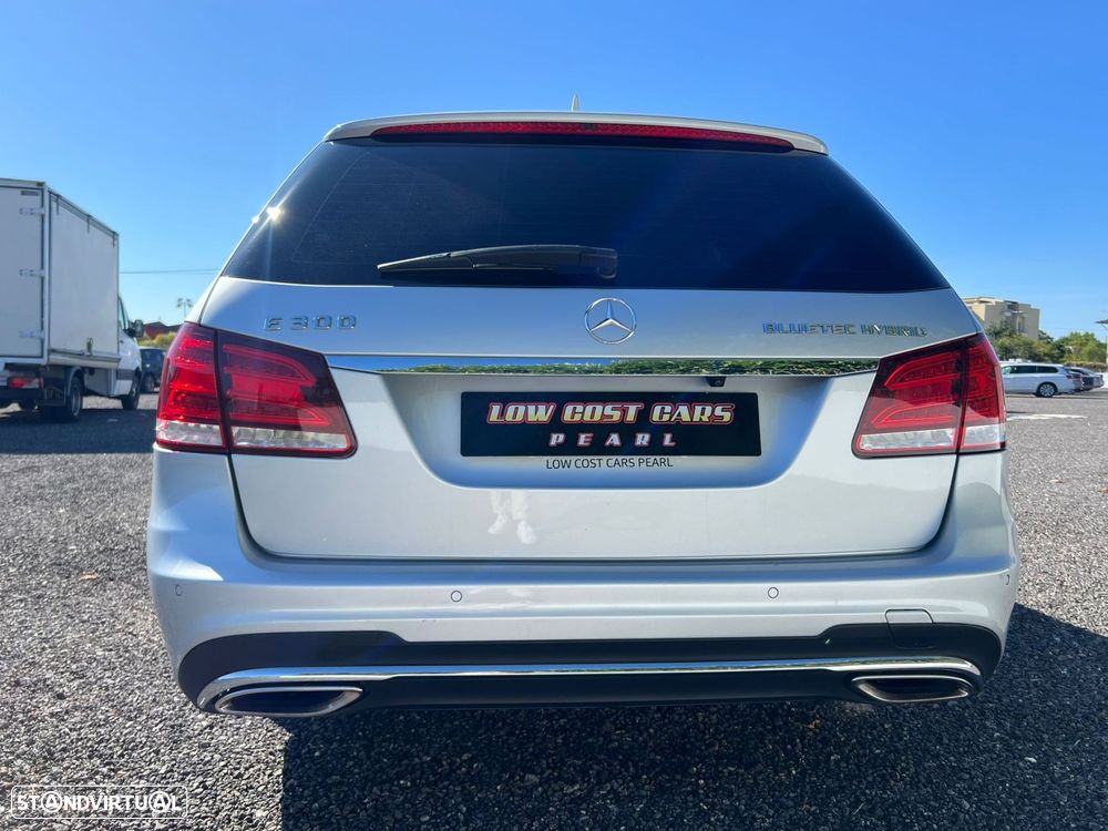 Mercedes-Benz E 300 Bluetec Hybrid Avantgarde - 40