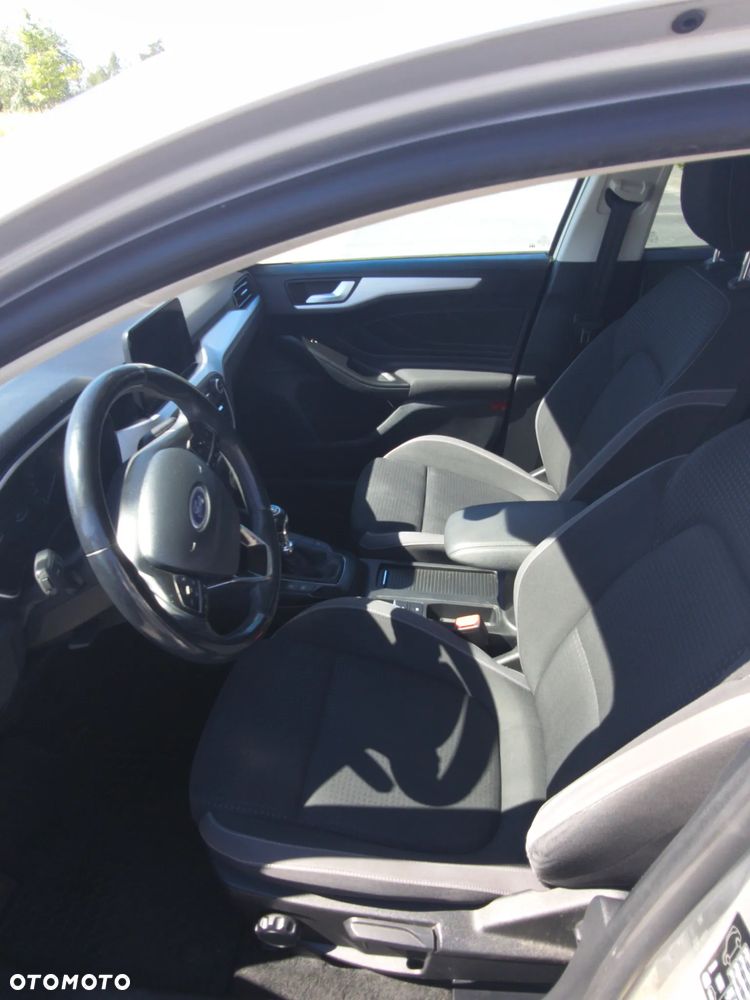 Ford Focus 1.5 EcoBlue Titanium - 9