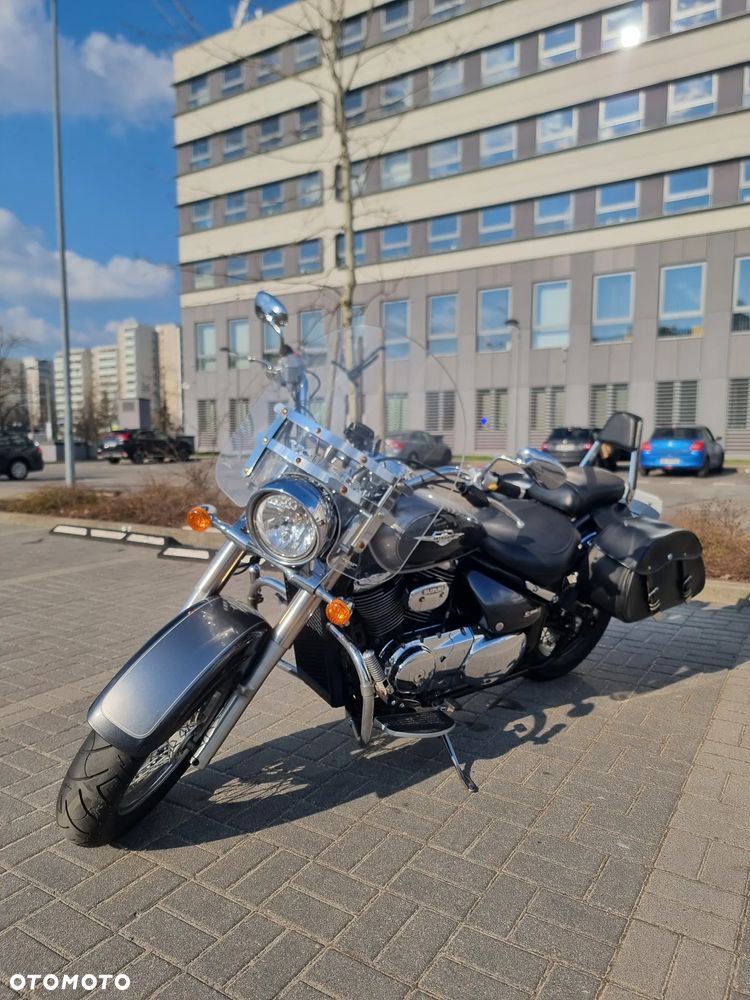 Suzuki VL 800 Volusia - Boulevard C50 - 1