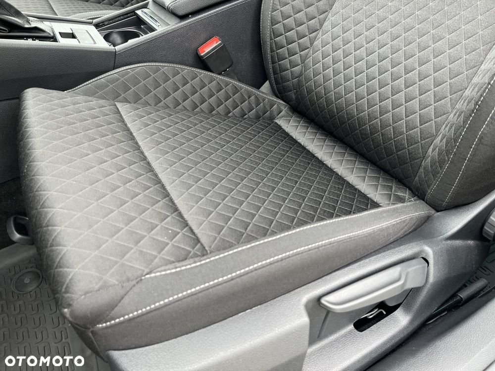 Skoda Superb 1.5 TSI Ambition DSG - 13