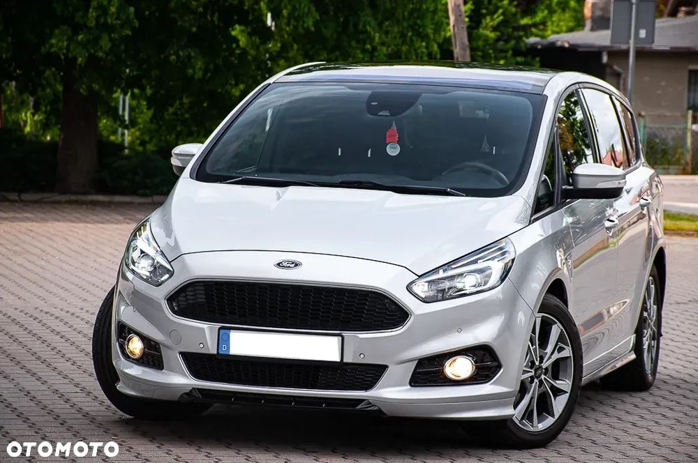 Ford S-Max - 9
