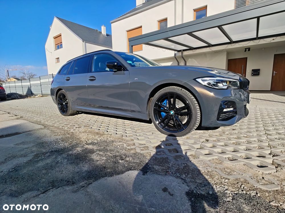BMW Seria 3 330e xDrive M Sport - 3