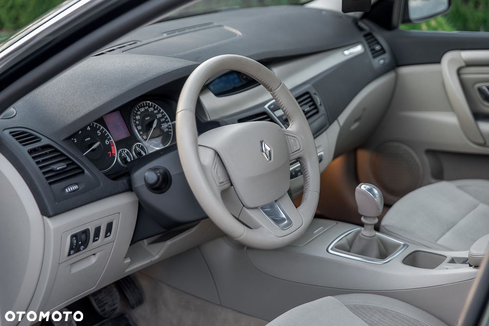 Renault Laguna 2.0 Privilege - 19