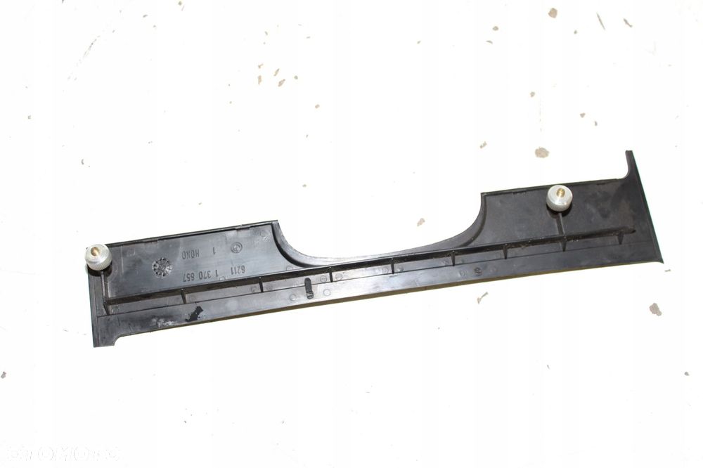 BMW E30 CABRIO LISTWA OBUDOWA WEWNĘTRZNA 1370657 - 3
