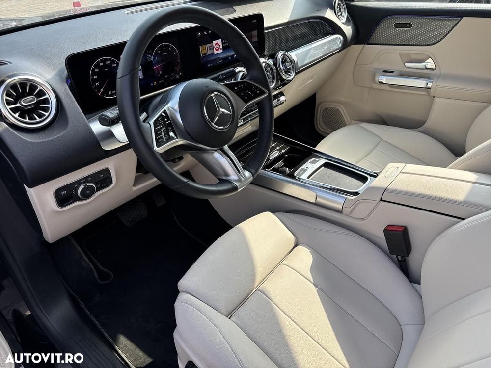 Mercedes-Benz GLB - 10