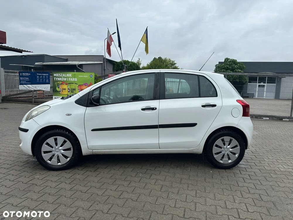 Toyota Yaris 1.0 Terra - 7