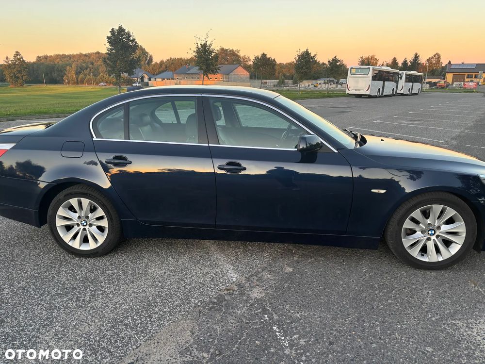 BMW Seria 5 525i - 5