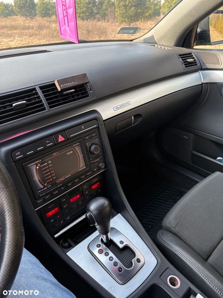 Audi A4 Avant - 23