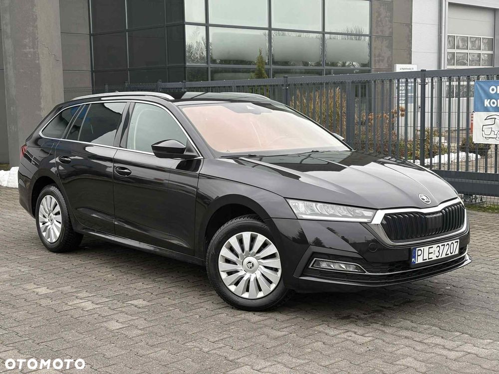 Skoda Octavia - 1