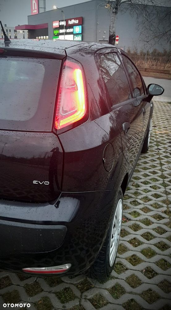 Fiat Punto Evo 1.4 8V Dynamic Euro5 - 10