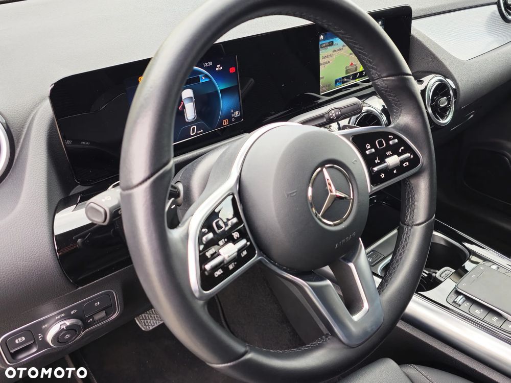 Mercedes-Benz GLA 200 Progressive - 16