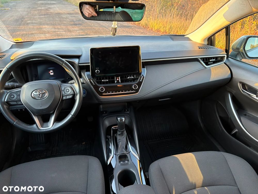 Toyota Corolla - 6