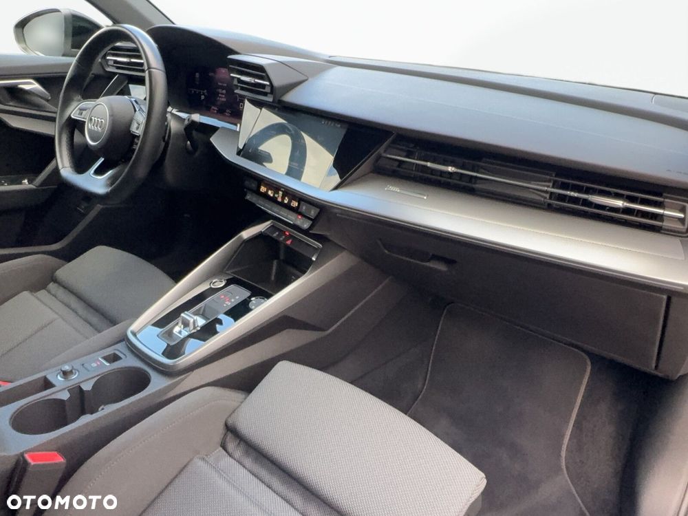 Audi A3 Limousine - 14