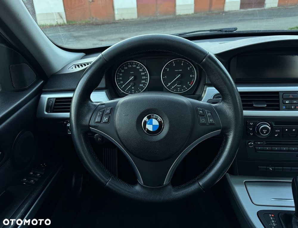 BMW Seria 3 - 11