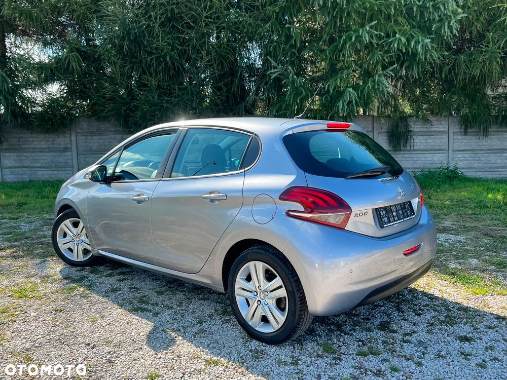 Peugeot 208 BlueHDi 100 Active Pack - 6