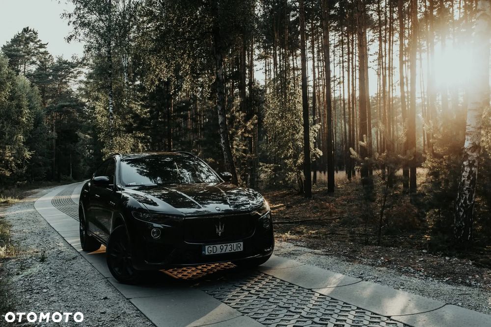 Maserati Levante - 1