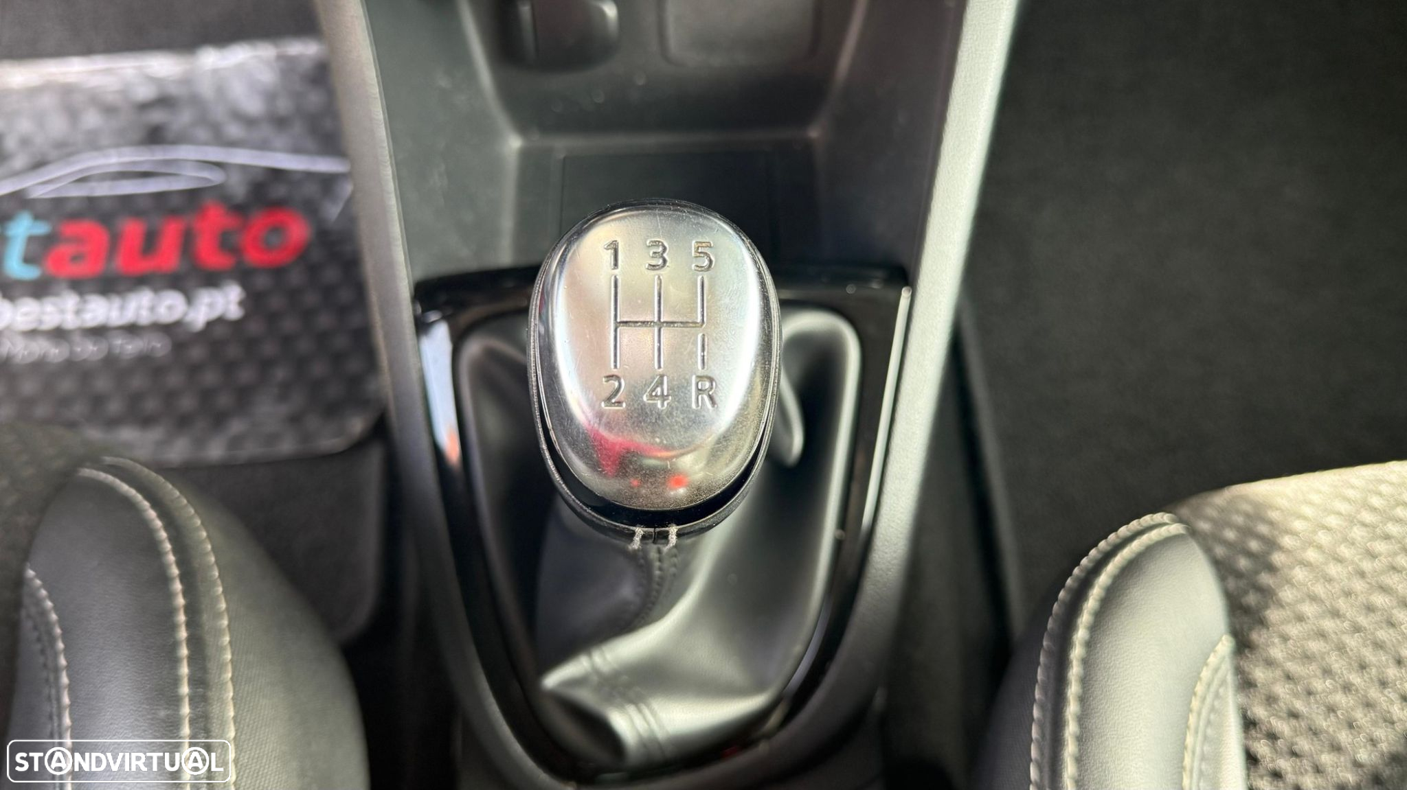 Renault Clio 0.9 TCe Limited Edition - 38