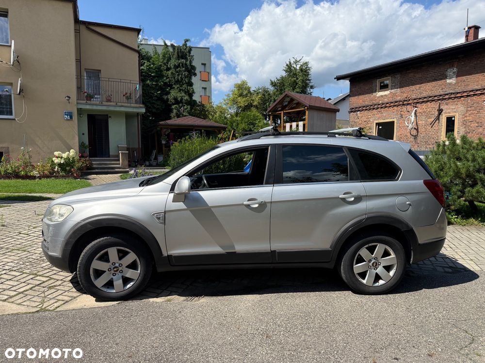 Chevrolet Captiva 2.0 2WD 5 Sitzer LS - 5