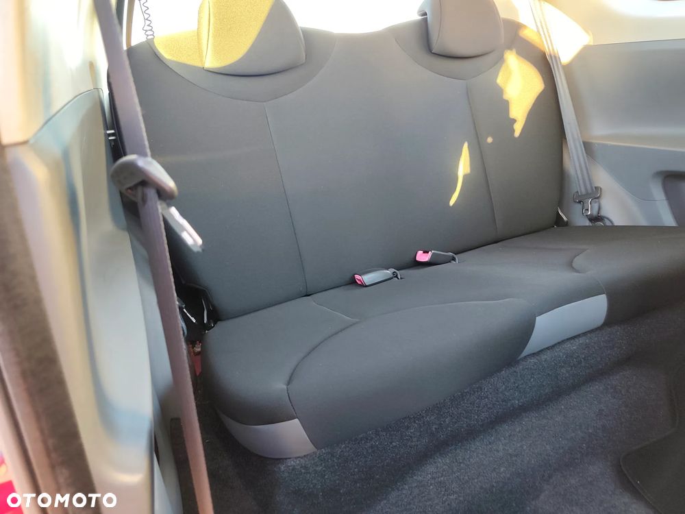 Toyota Aygo - 22