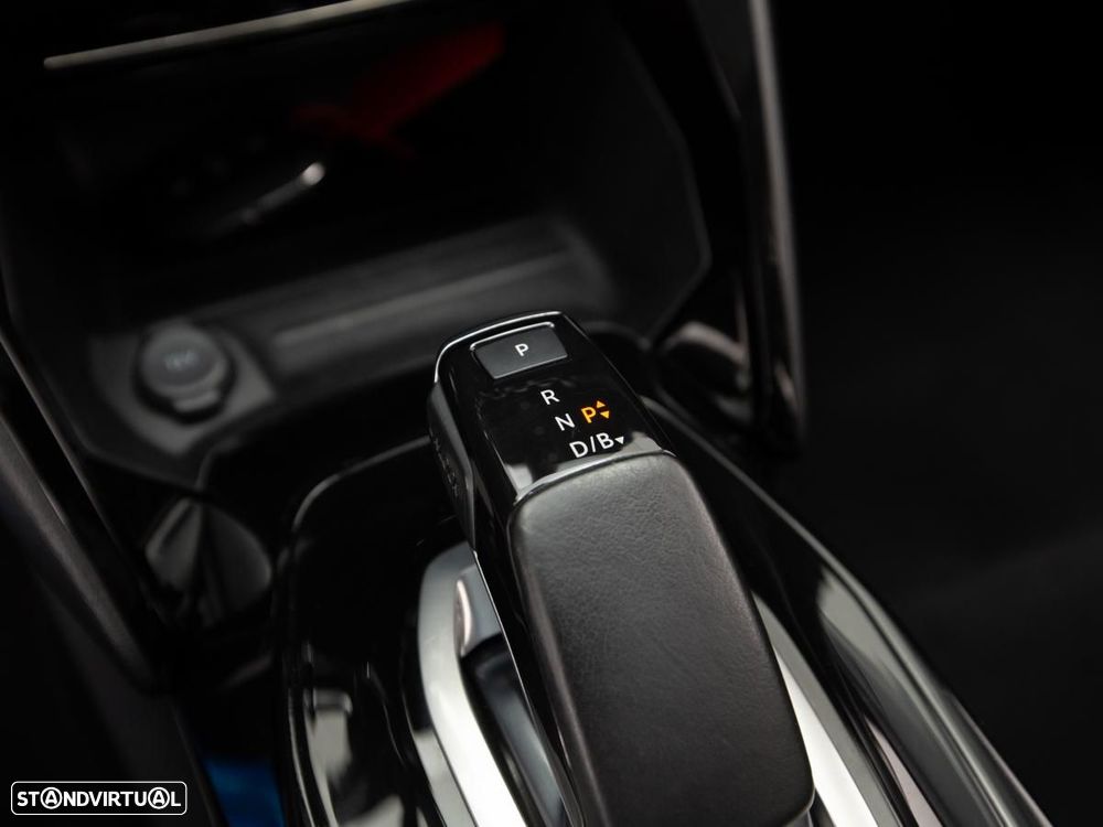 Peugeot e-2008 50 kWh Allure Pack - 18