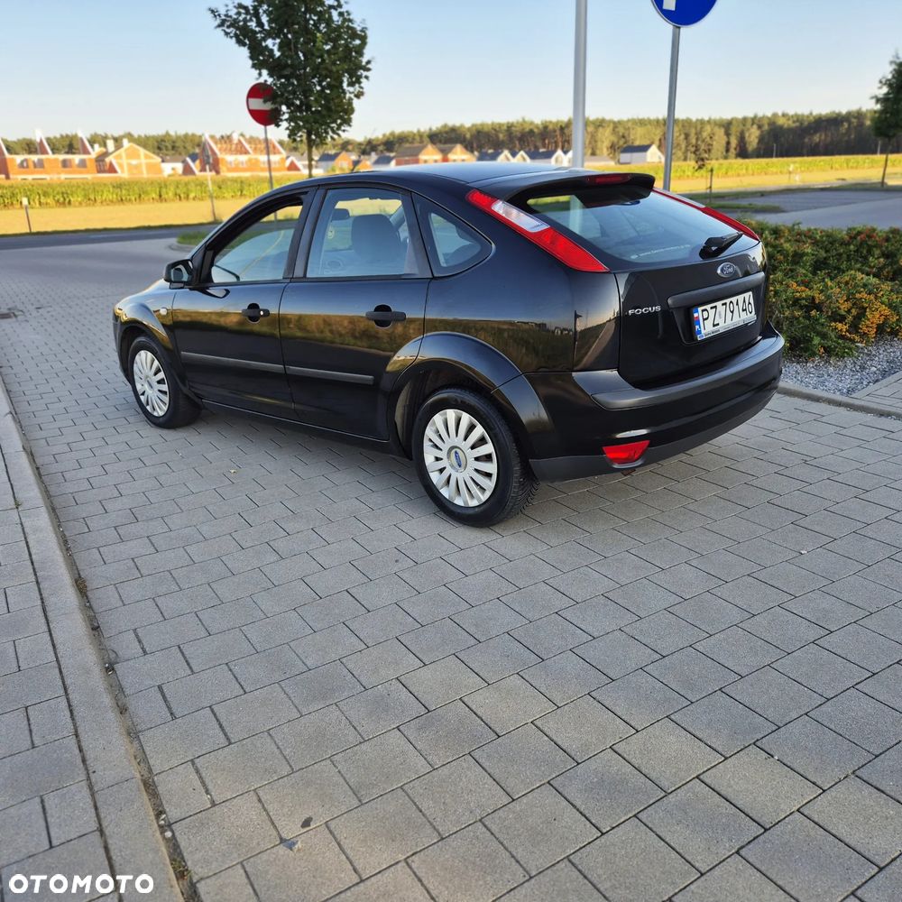 Ford Focus 1.6 Comfort X / 100 - 8