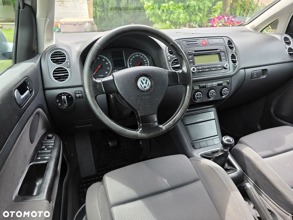 Volkswagen Golf Plus 1.6 Trendline - 12
