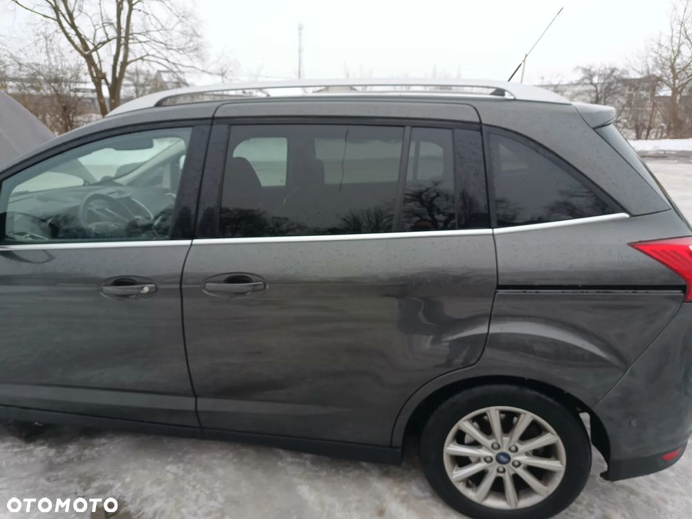 Ford Grand C-MAX - 3