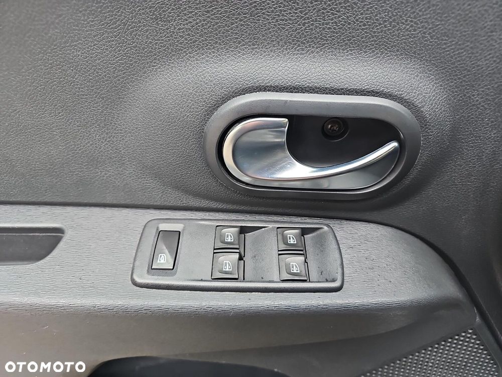 Dacia Lodgy - 17