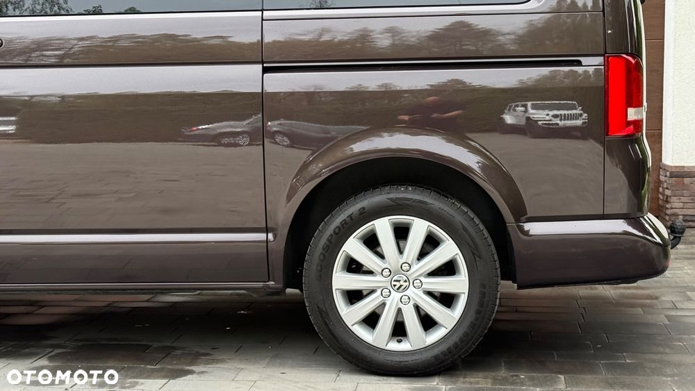 Volkswagen Multivan - 17